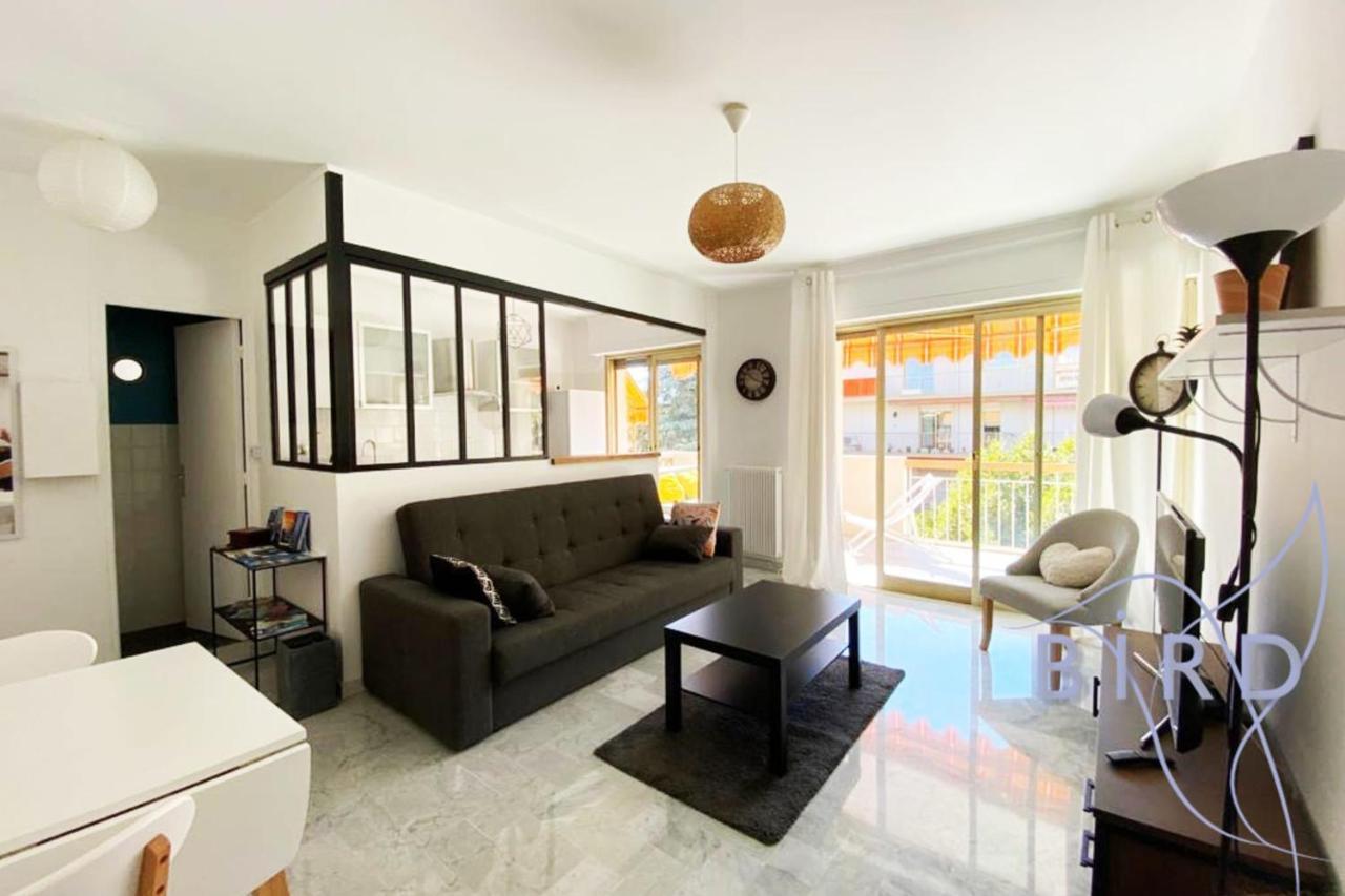 Bright Flat Near To The Beach & Harbor Saint-Laurent-du-Var Exterior photo